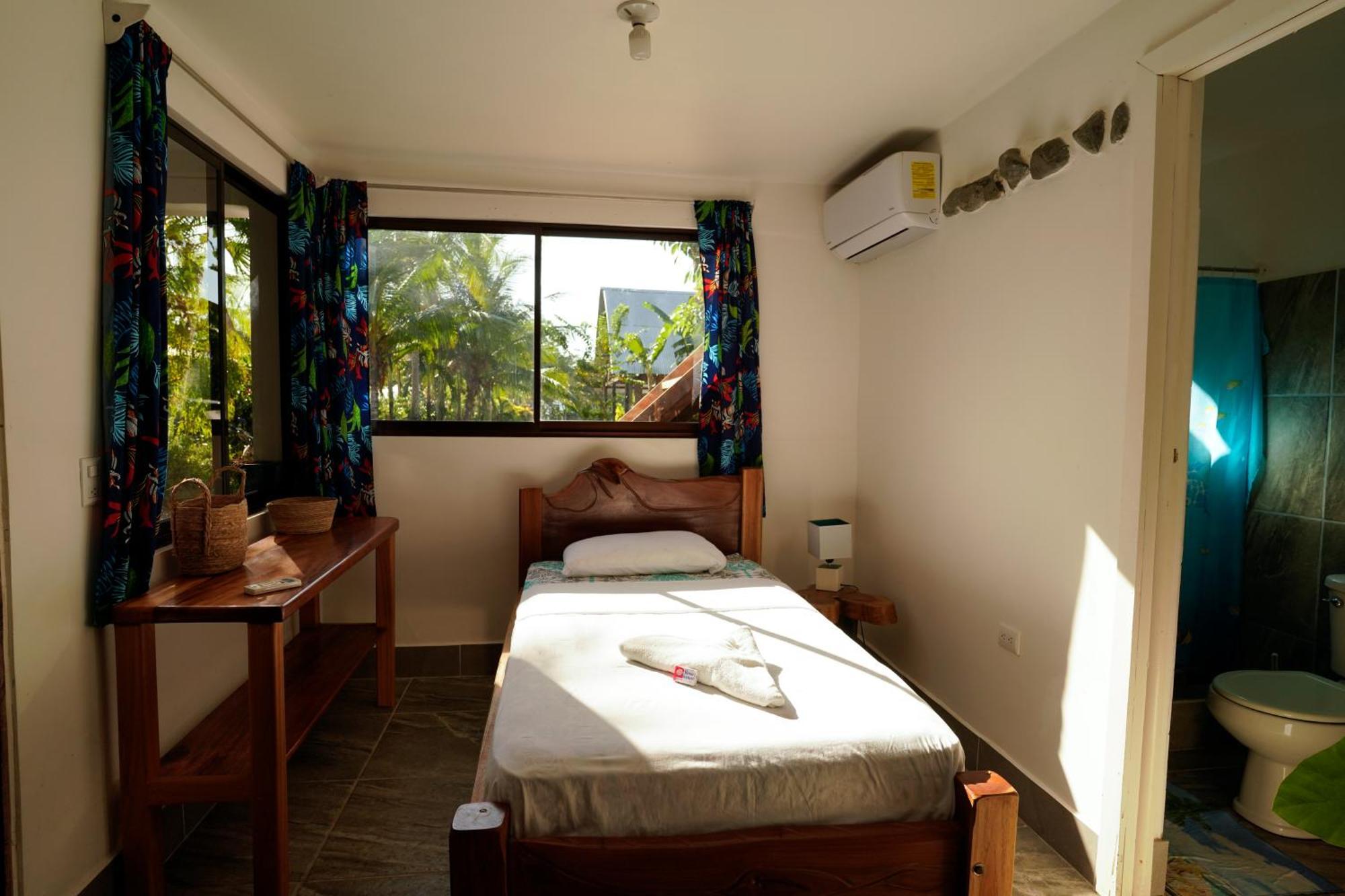 Guest house Swell Pavones (Puntarenas)